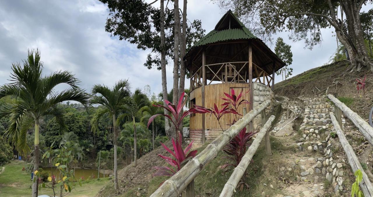 Ecohostal Palmares Del Rio Guachaca Exterior photo