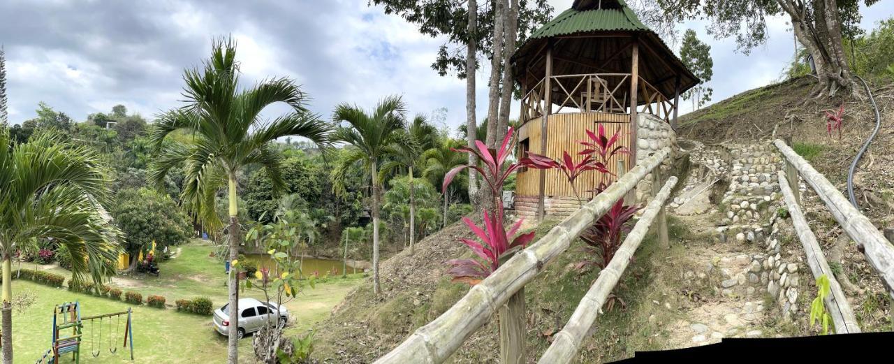 Ecohostal Palmares Del Rio Guachaca Exterior photo