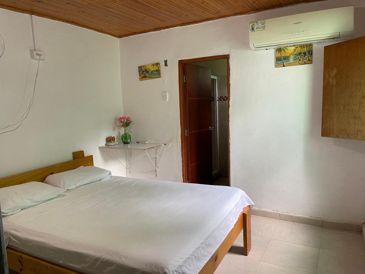Ecohostal Palmares Del Rio Guachaca Exterior photo